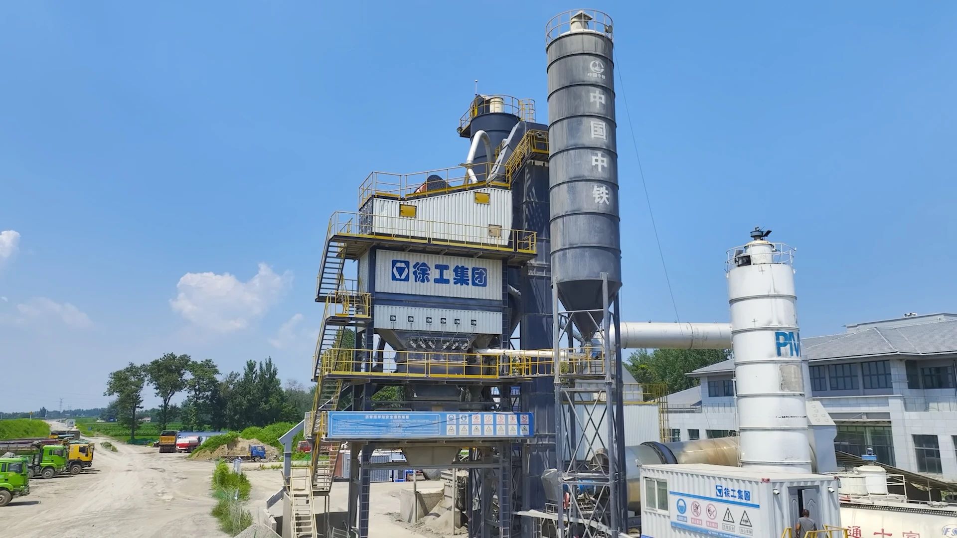 5000型！助力河南高速建設(shè)！